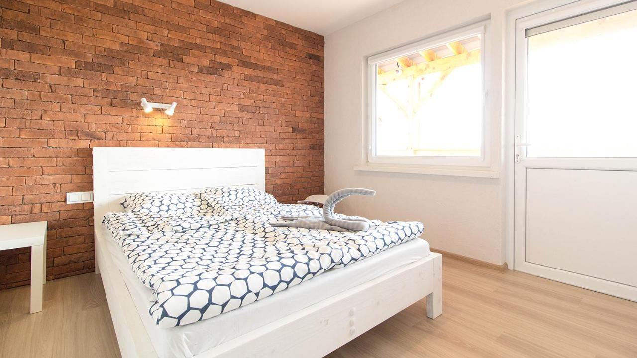Bed and Breakfast Zlociste Zacisze Bobolin Exteriér fotografie